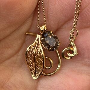 Gold Filled Amco Leaf Pendant Necklace 15”